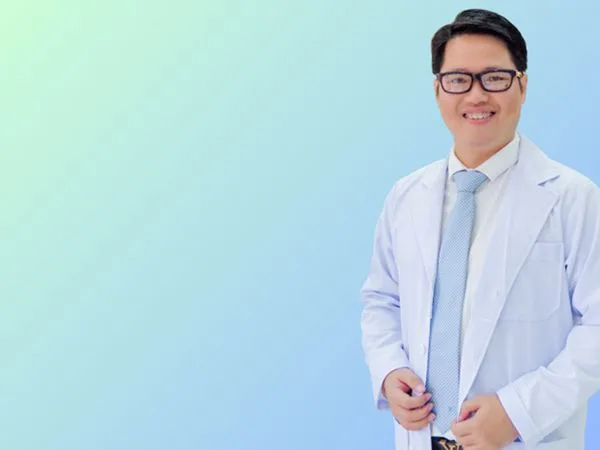 Bác sĩ Hoàng Đạt
