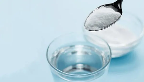 Không được tự ý sử dụng nước muối tự pha quá mặn