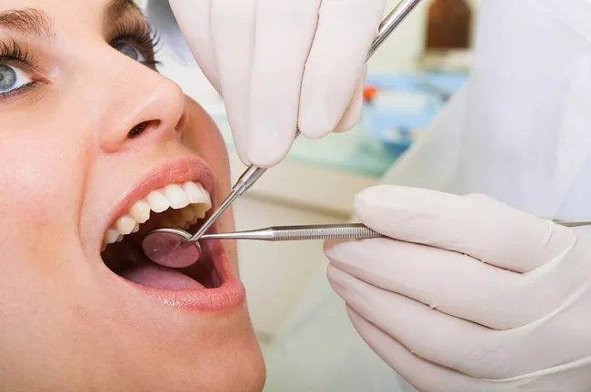 Nâng xoang kín và hở trong Implant là gì?