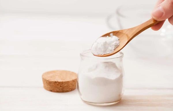 Mẹo lấy cao răng tại nhà bằng baking soda