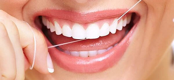 3 cách dùng chỉ nha khoa đúng tiêu chuẩn chắc chắn phải biết