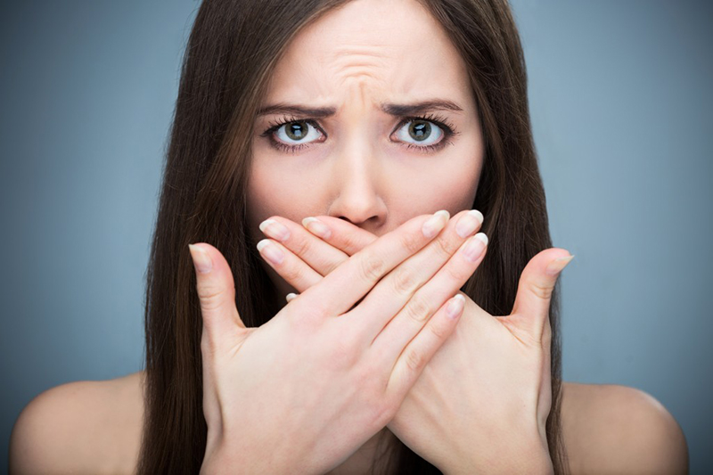 Ổ răng sau nhổ có mùi hôi – Có đáng lo không?