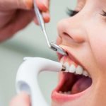 Trẻ sốt mọc răng xong phát ban: Nguyên nhân và cách khắc phục tại nhà