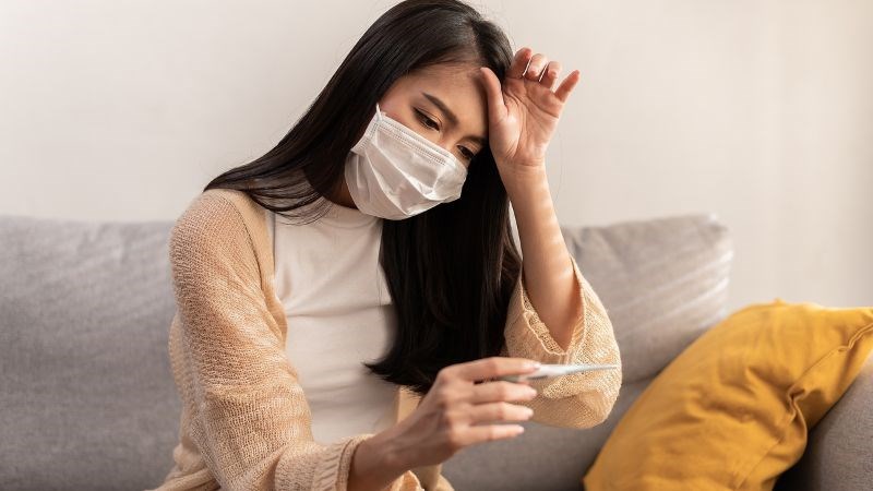 Mọc răng khôn bị sốt uống thuốc gì?